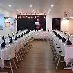 El Portazgo Restaurante 3* 拉·希斯特尼加