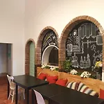 招待所 El Portazgo Restaurante 拉·希斯特尼加
