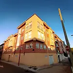El Portazgo Restaurante 招待所 3*