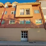 El Portazgo Restaurante 招待所 3*