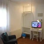 El Portazgo Restaurante 招待所